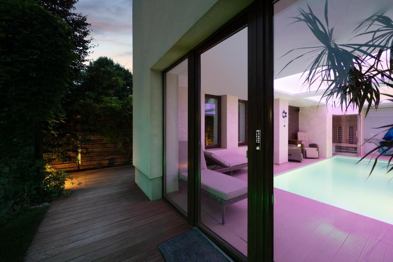 Luxusni Prazdninovy Dum Villa Rosice Exterior photo